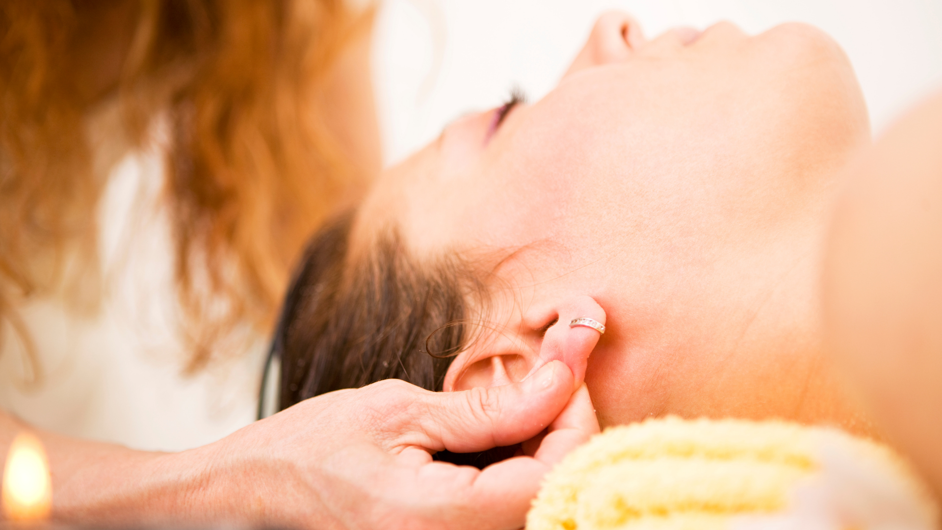 Les 8 principaux avantages du massage de l’oreille pour la santé !